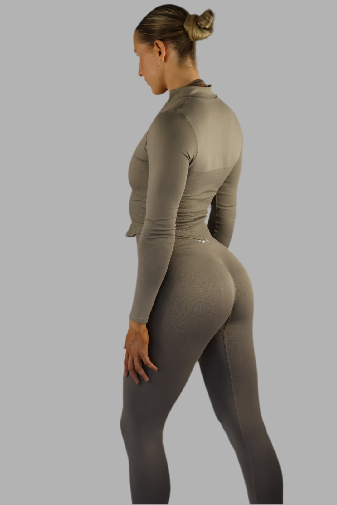 LIMITLESS LEGGINGS - STONE