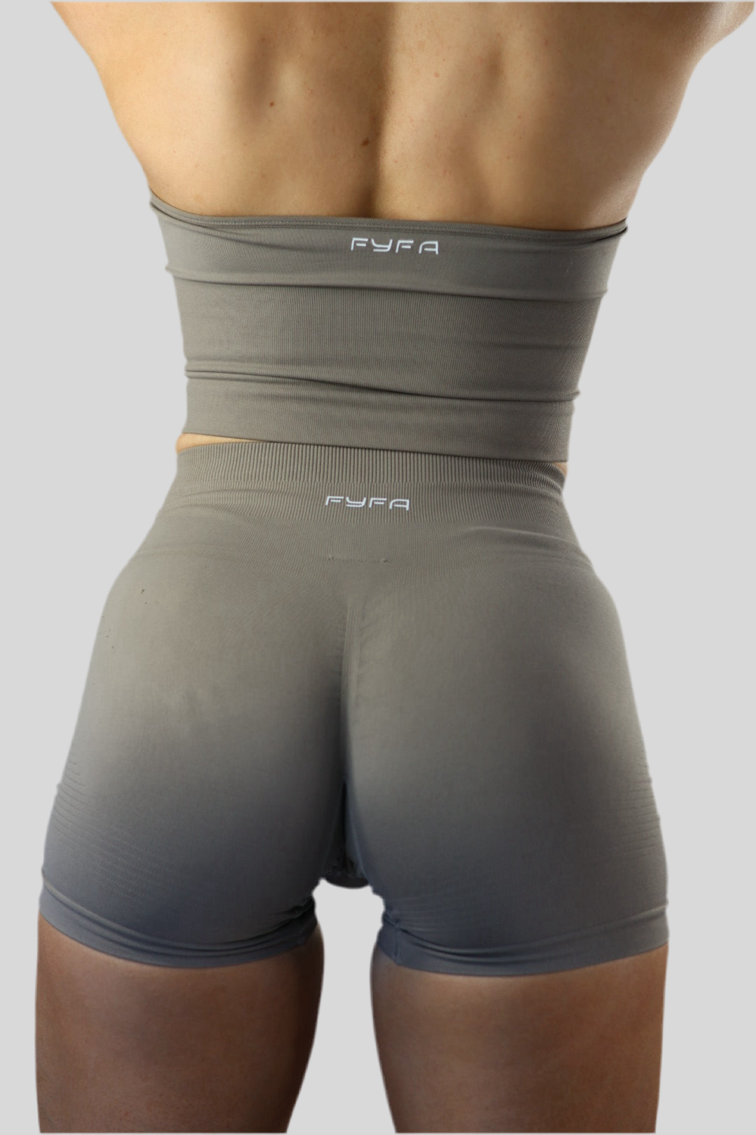 LIMITLESS SHORTS - STONE