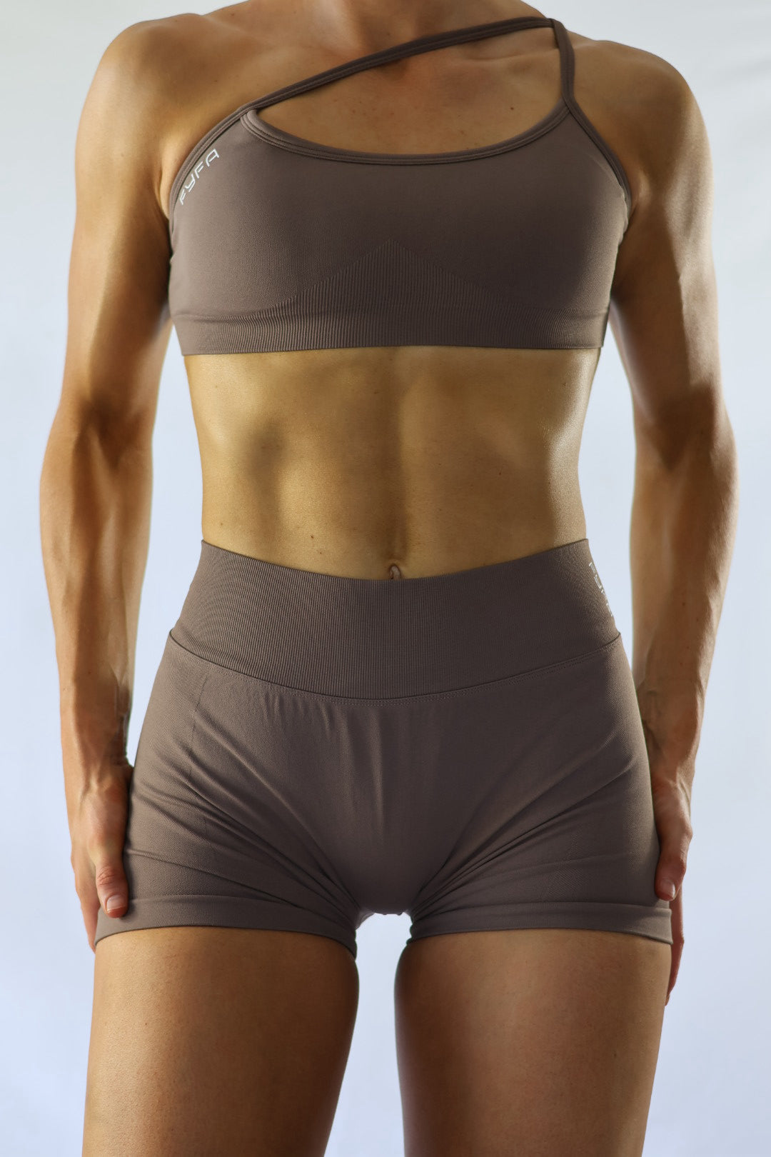 SCULPT CROP - COFFEE