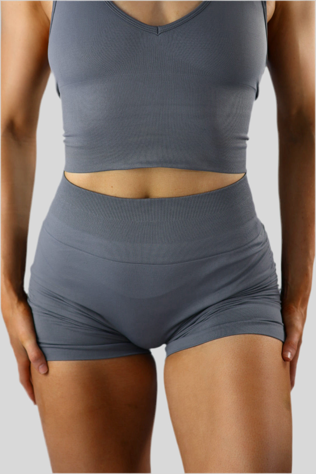 LIMITLESS SHORTS - STEEL