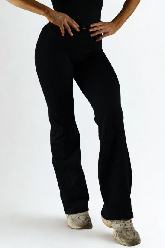 LAMOURA FLARES - CARBON